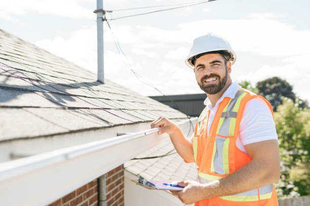 Best Roof Gutter Cleaning  in Hartsdale, NY